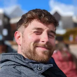 Daniel Kelly is running the Great North Run for Cats Protection