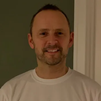 Alan Harry