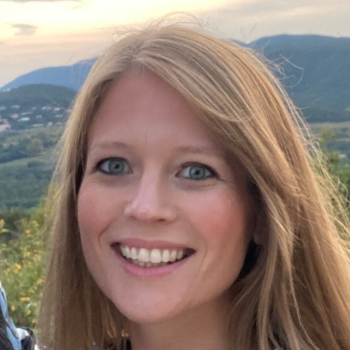 Debbie Pellett