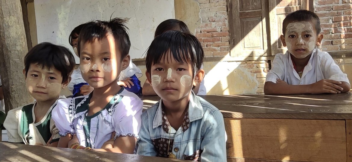 MOBILE EDUCATION PARTNERSHIPS
