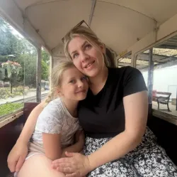 Mya & Mum 🧡