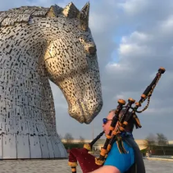Neil Clark - Kelpies With Bagpipes!