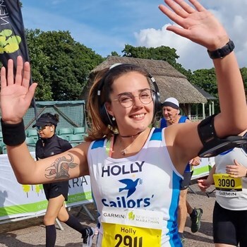 Holly Noonan