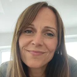 Tracey Goult