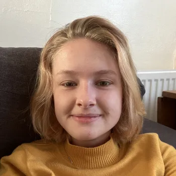 Chloe Hooper