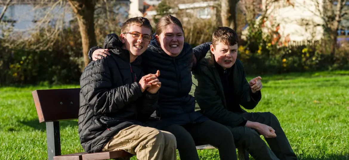 Diwrnodau Gweithgareddau Haf i bobl ifanc / Summer Activity Days for young people
