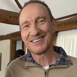 David Thewlis
