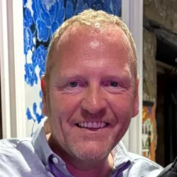 Gavin Carter