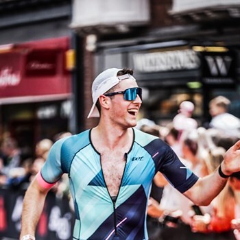 Ashton Swims 10KM & Runs the London Marathon in One Week For The Free Representation Unit (FRU)